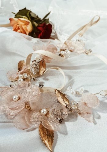 broche9