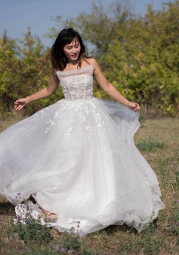 robe de mariee plumetis dentelle florale-2